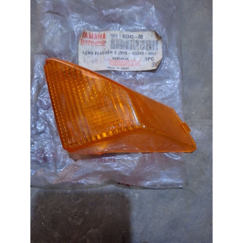 mika kaca sen sein lampu belakang yamaha RZR kanan original yamaha imasen