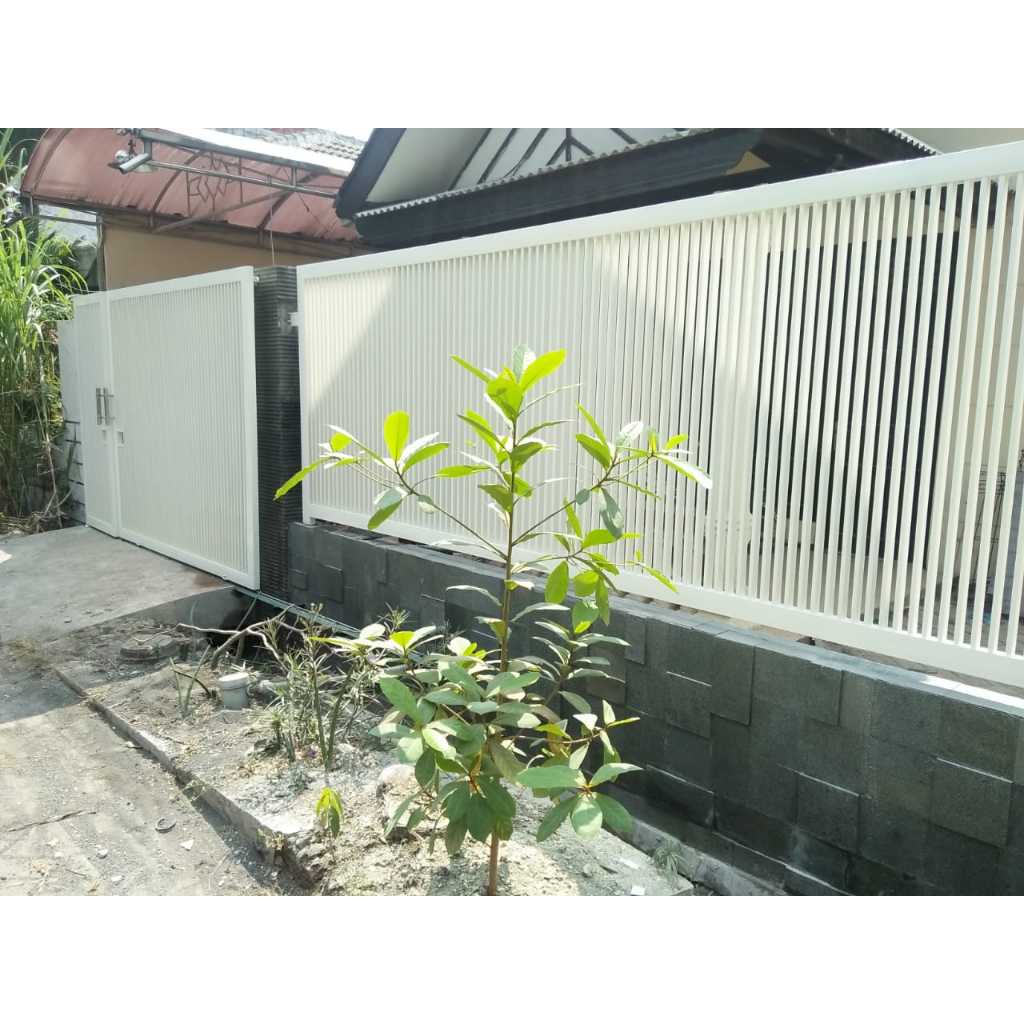 Pagar minimalis sidoarjo frame besi hollow 4x8