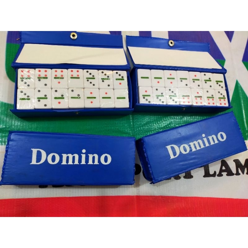 Batu Domino / batu gaplek