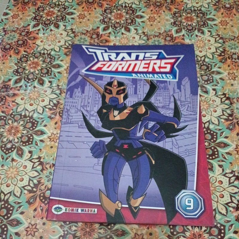 Komik Transformers Animated volume 9