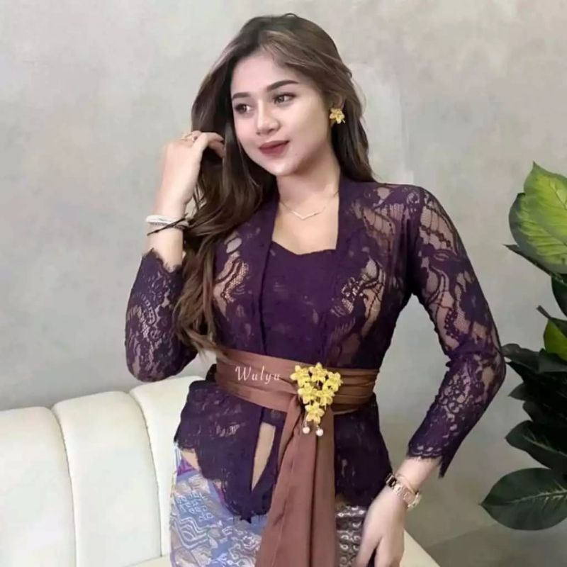 Awet Kebaya Bali Borkat Shofia Borkat Wisuda Kebaya Francis