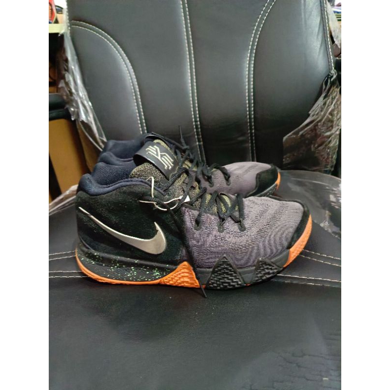 Nike Kyrie 4 Silver Orange size 43 (used)