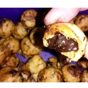 

KUESUSKERINGISICOKLAT150gram