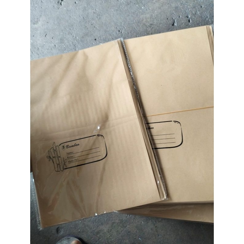 

1 pack isi 20 sampul buku ukuran boxy kampus