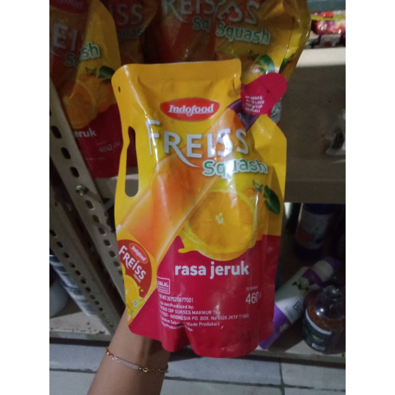 

Freiss squash Refill minuman rasa jeruk 460ml