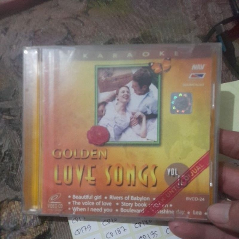 vcd musik golden love songs vol 13 original (CD173)