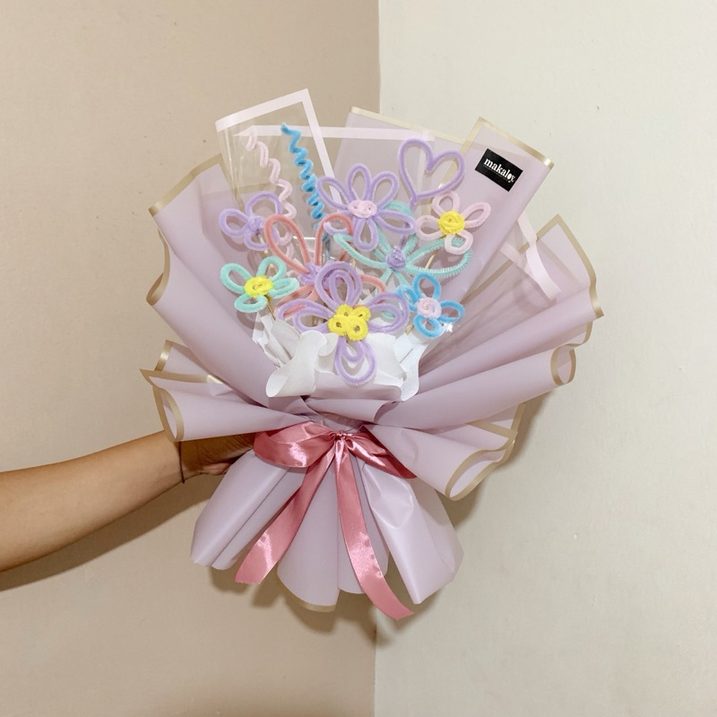 

BUKET BUNGA KAWAT BULU LUCU