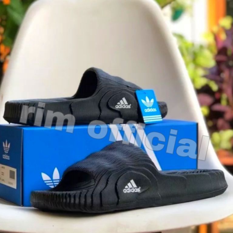Wow Murah Meriah Sandal Slop Pria Terbaru Adidas Premium Trendy Sendal Selop Cowok Anti Slip Ringan 