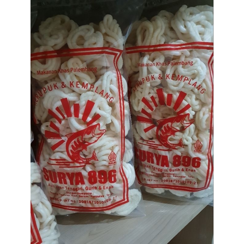 

KERUPUK SANGGUL MINI PAKET 4 BUNGKUS 1000 GRAM (1KG) IKAN TENGGIRI KHAS PALEMBANG