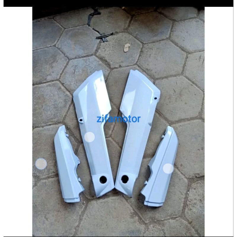 Body set body Honda win warna putih polos
