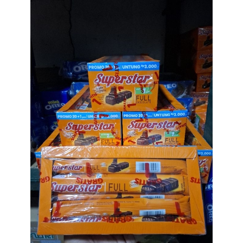 

Superstar Triple Choco Wafer Terbaru 1pax isi 20+1