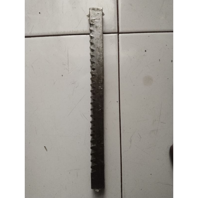 Rell tatah duduk, bobok kayu