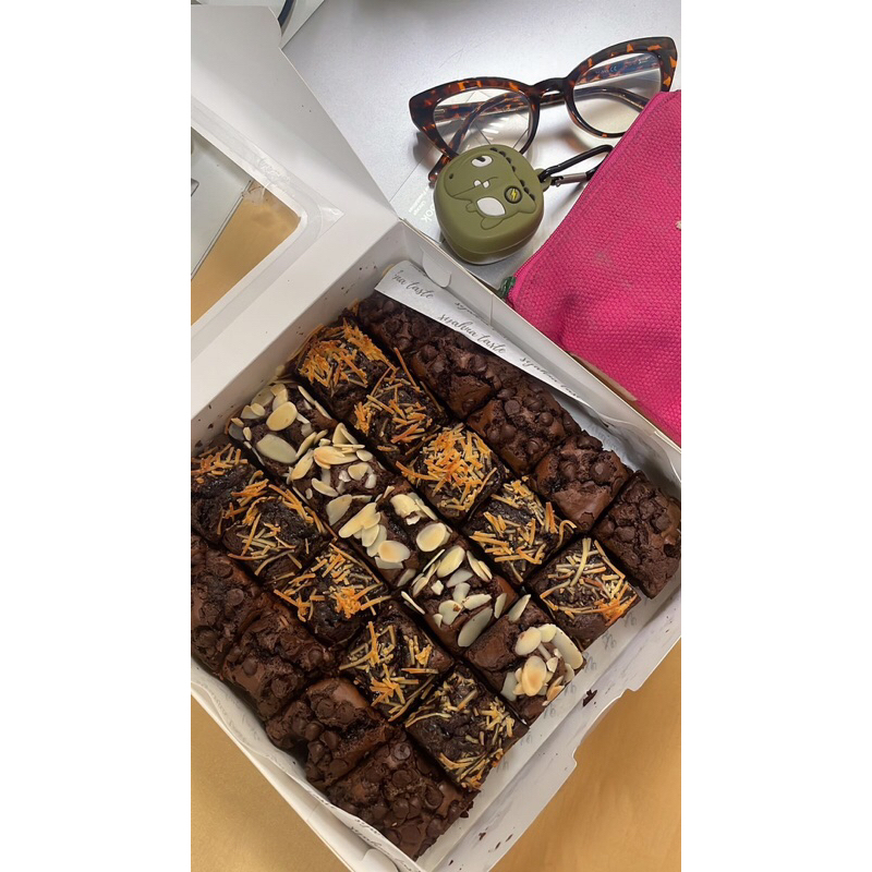 

BROWNIES FUDGY
