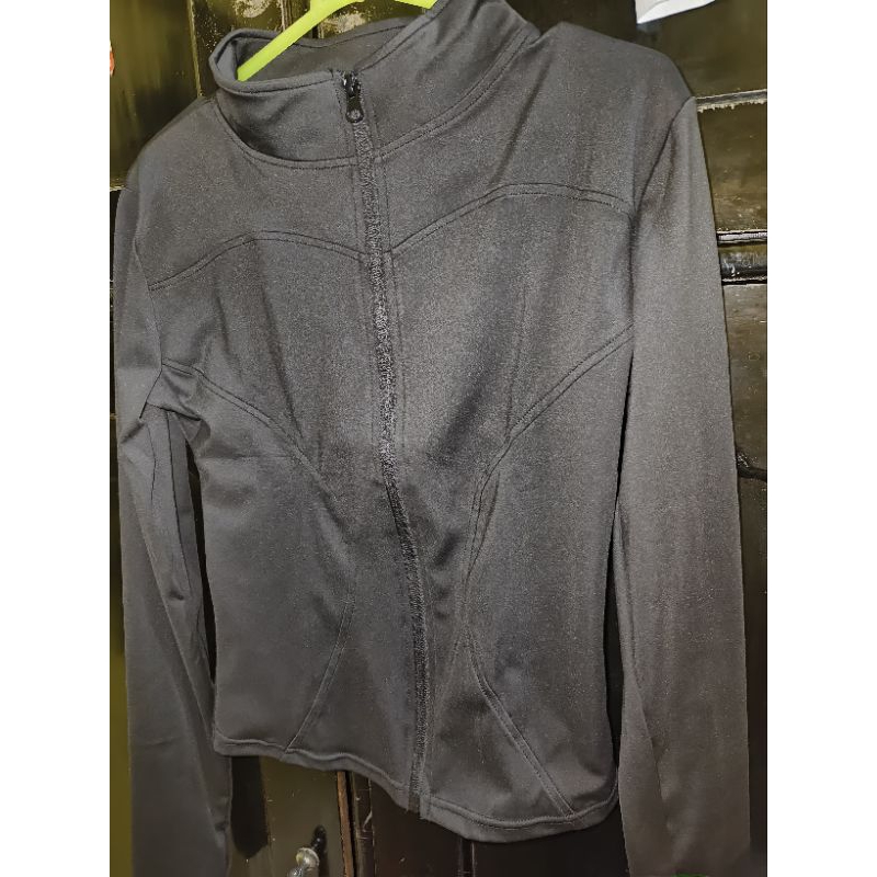 Preloved jaket gym