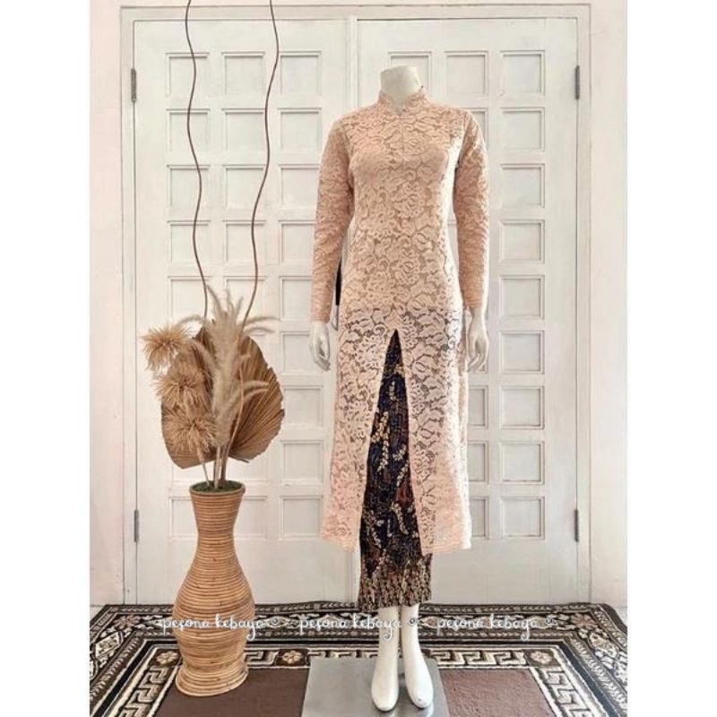 Kebaya Shanghai / Kebaya Brokat / Kebaya Tunik / Kebaya long dress / Kebaya Modern / Kebaya pernikah