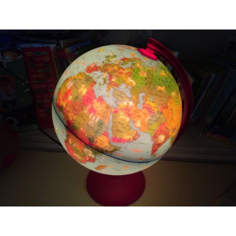 Bola Dunia Globe dengan Lampu