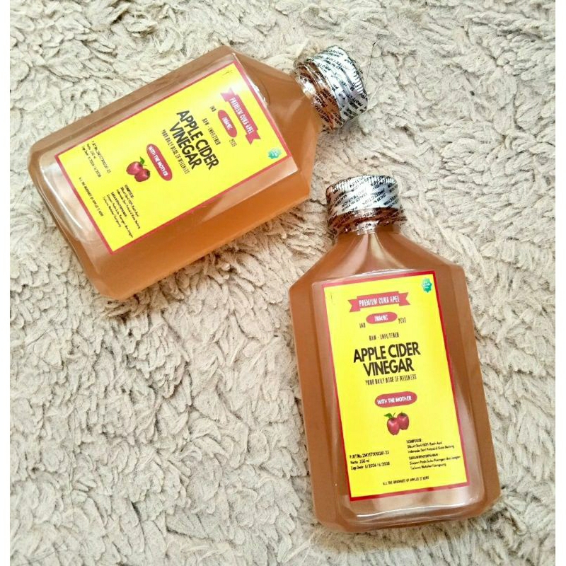 

Cuka Apel Alami Apple Cider Vinegar Sari Apel Pilihan