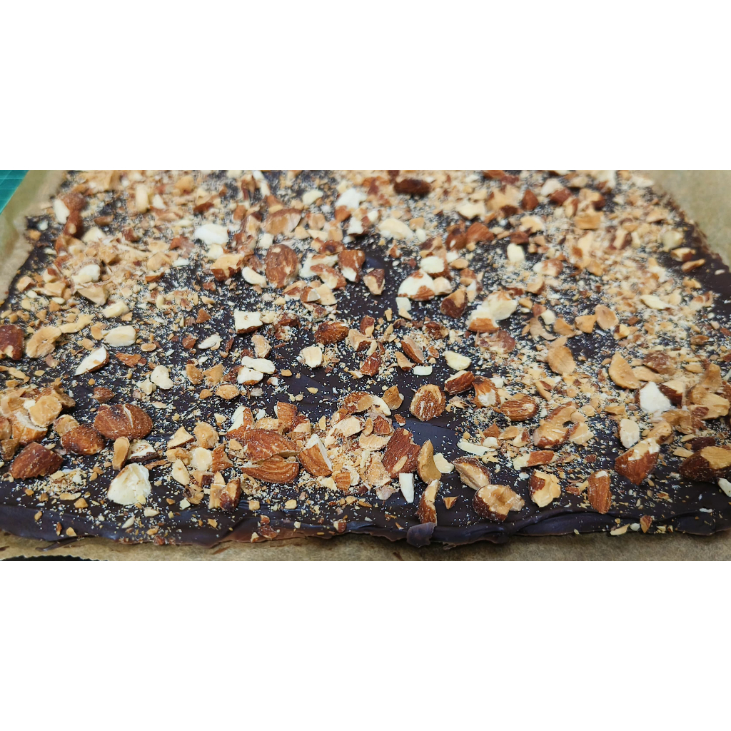 

Chocolate Bark with Almond