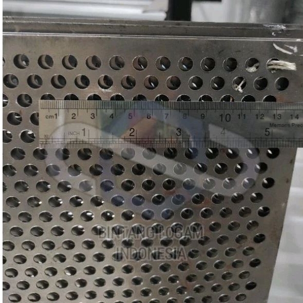 PLAT LUBANG TEBAL 0,8MM DIAMETER 3/5/8mm / PLAT PERFORATED