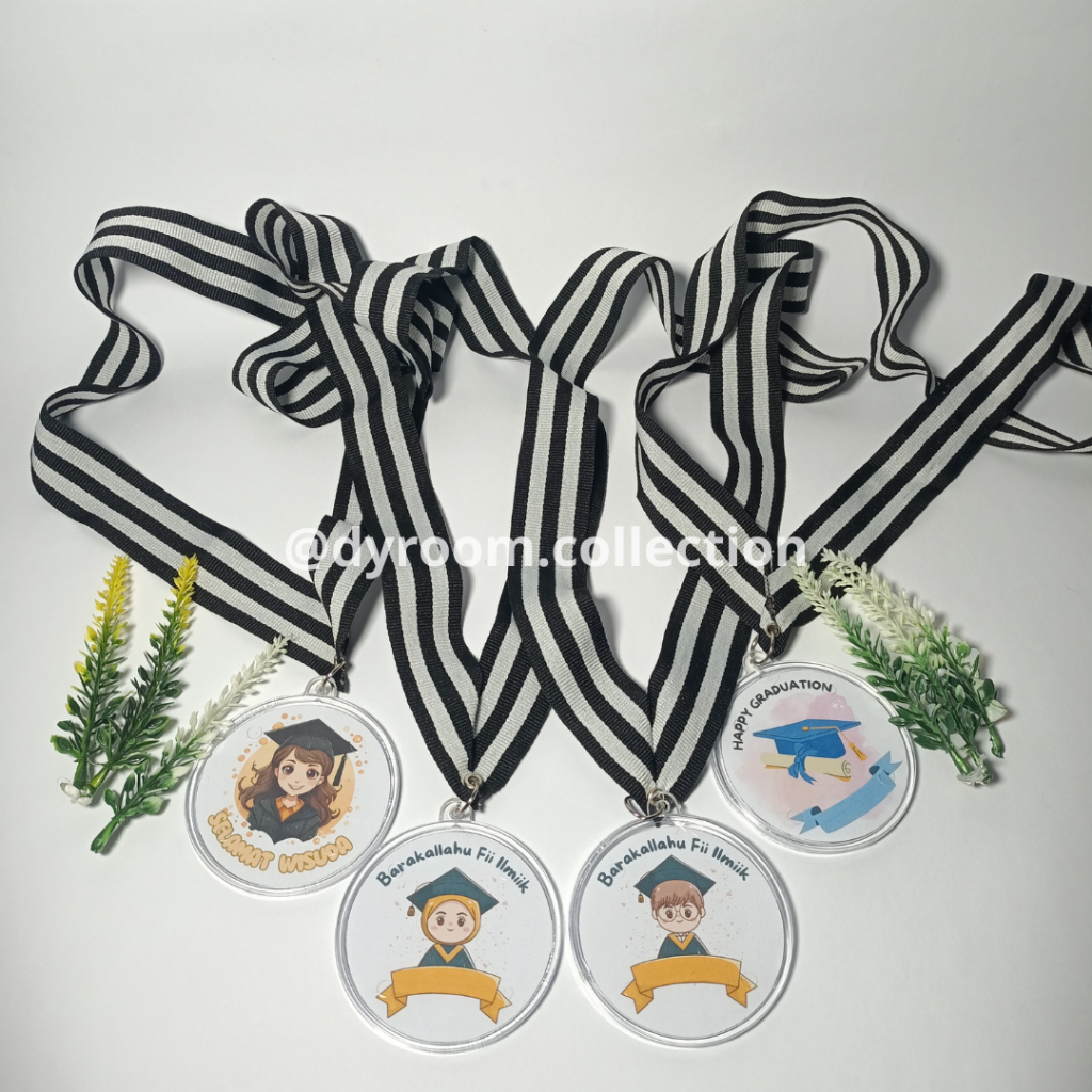 MEDALI WISUDA AKRILIK 2 SISI/ MEDALI CUSTOM / MEDALI PENGHARGAAN / MEDALI HADIAH FOR GRADUATION