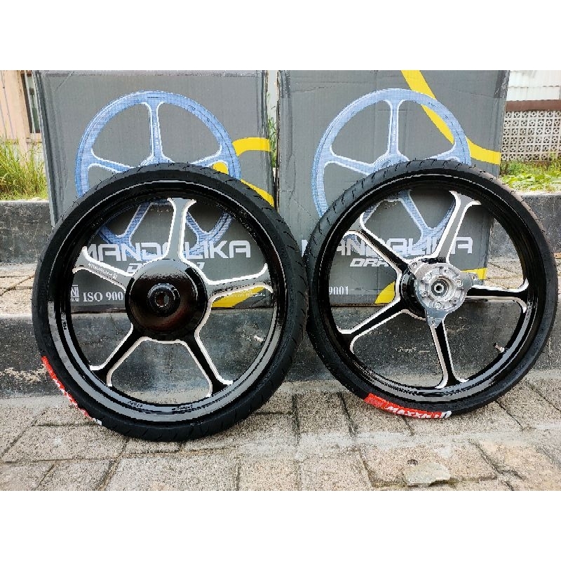 Velg racing Mandalika aerox UK velg 140/160/17 ban MAXXIS UK 70/80/17 60/80/17