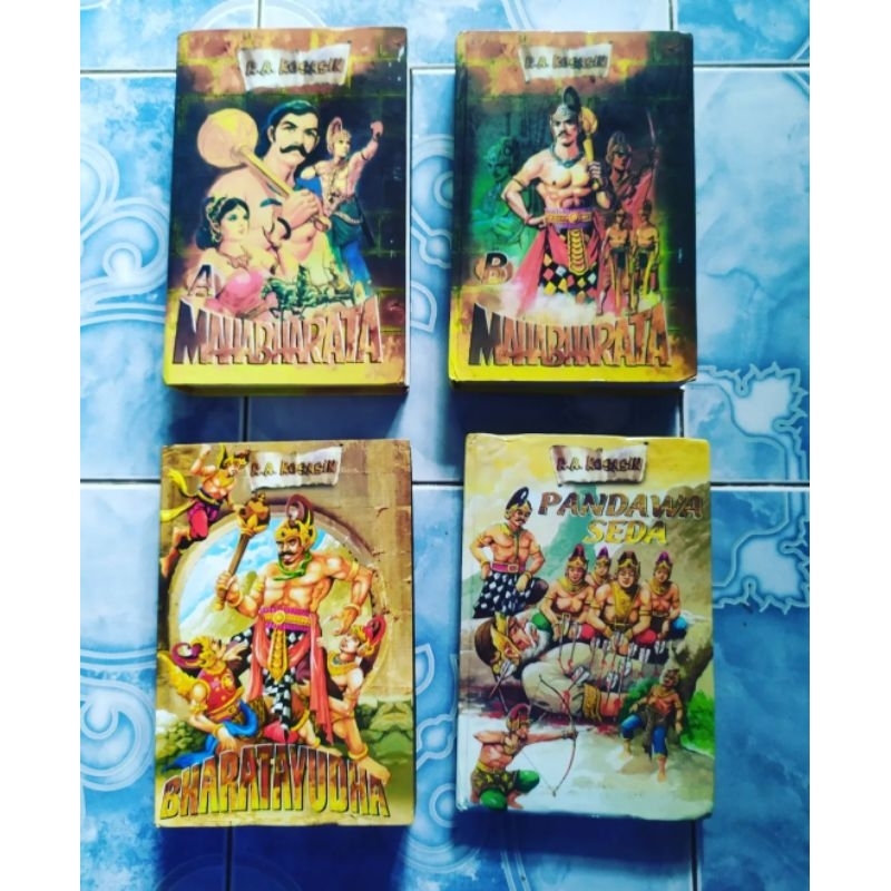 Original HC Hardcover Paket Komik Mahabharata Mahabarata Jilid A dan B Bharatayudha Baratayuda Panda