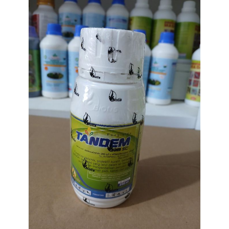 Tandem 325 SC 250 ML Fungisida Difenekonazol + Azoksistrobin
