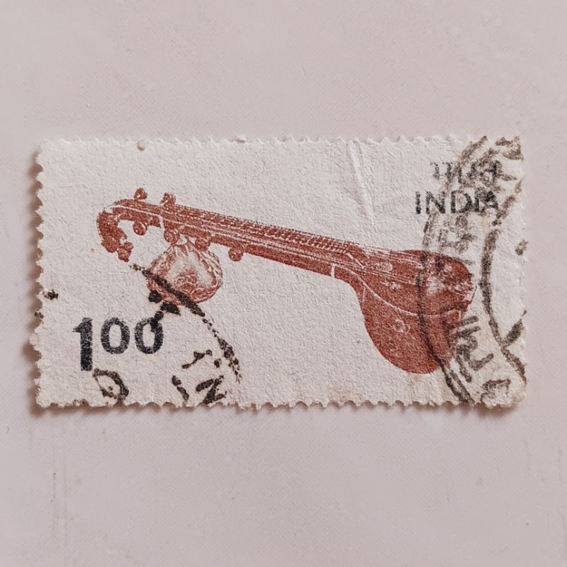 

(AA) Perangko India 1974, 1975 Definitive Series 1974-1983 - Veena 1 rupee Used