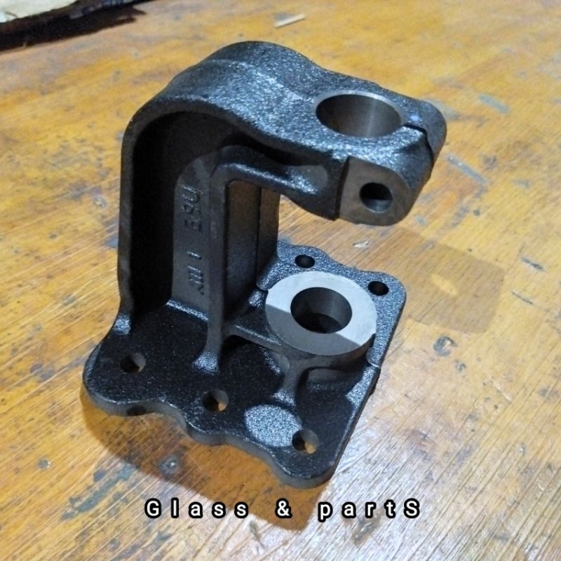 HANGER PER/BRACKET HANGER PER BELAKANG PS/RAGASA 100/120 CANTER LUBANG 6 ORIGINAL MODEL COR