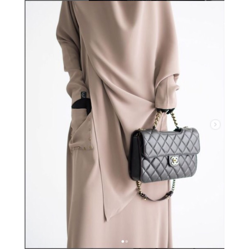 Laeeba Aljenna Versi Deffect size M