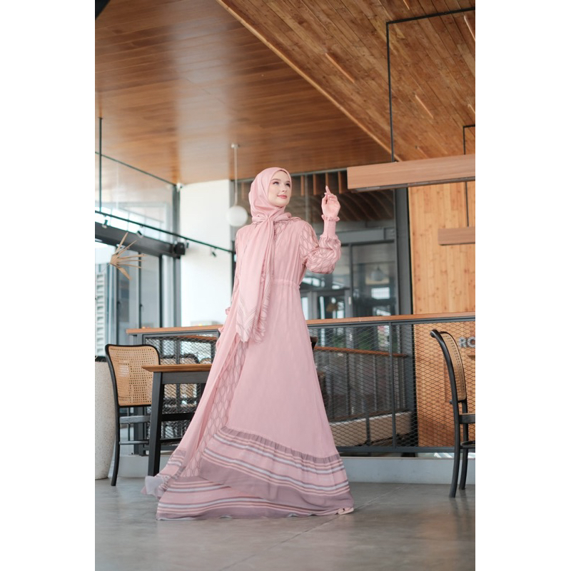 Mada dress Set by kamila Design