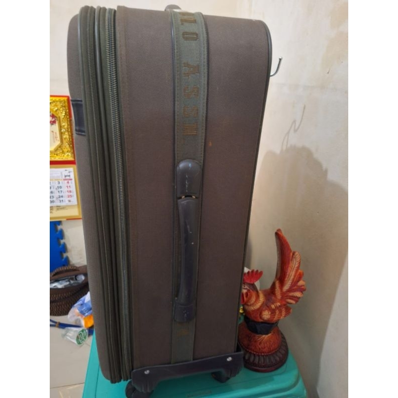 Koper branded Polo us assn
Association
Uk 24 inch
Limited edition
Pemakaian pribadi