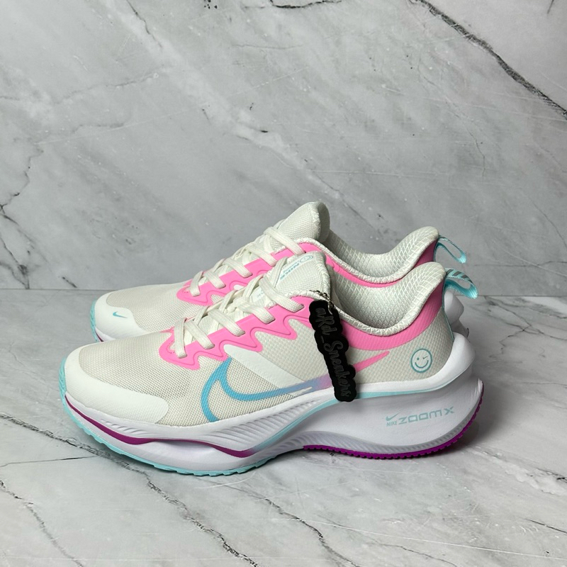 NIKE ZOOMX SMILE WHITE PINK BLUE