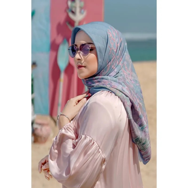 Buttonscarves x Disney Little Mermaid - Blue