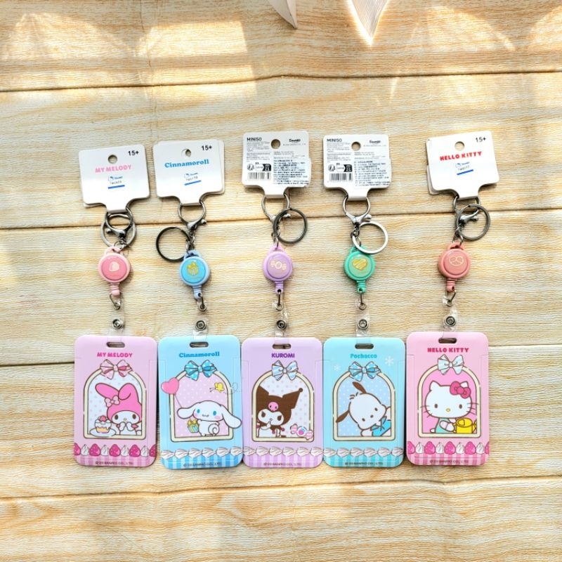 

name tag tarik lanyard