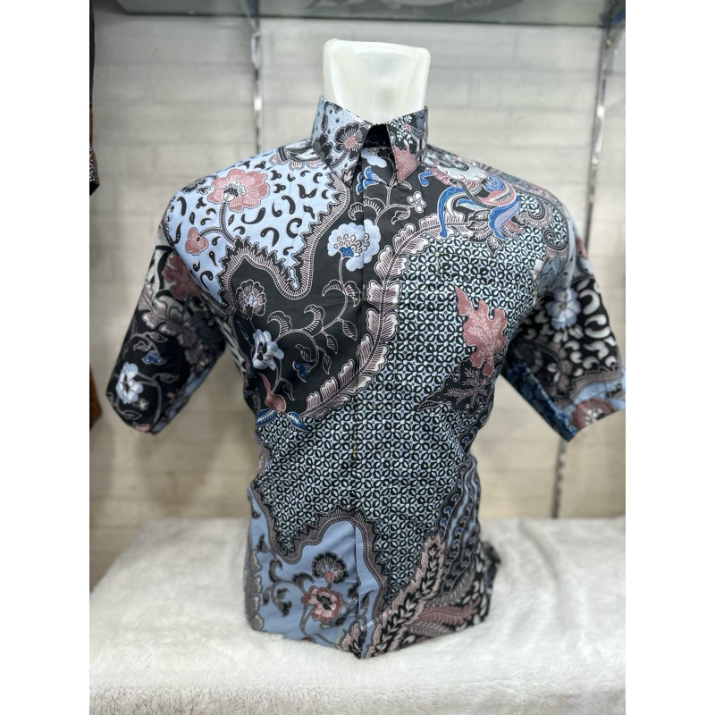 batik pria lengan pendek lapis(furing) warna biru langit