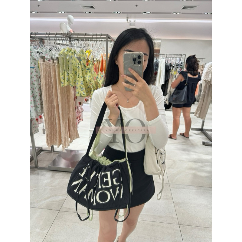 GENTLE WOMAN DUMPLING BAG (100% ORIGINAL FROM STORE)