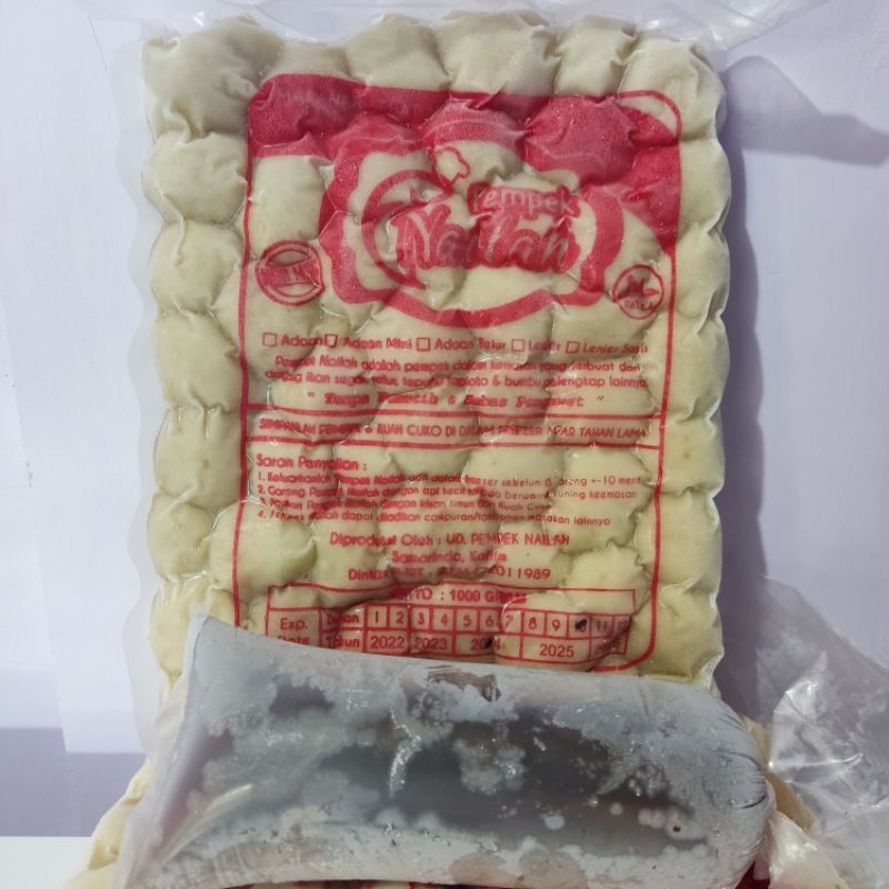 

Pempek Adaan Nailah 1kg/500g