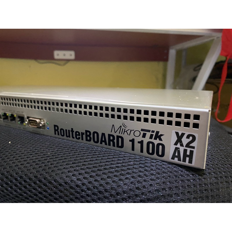 Mikrotik RB1100AHX2