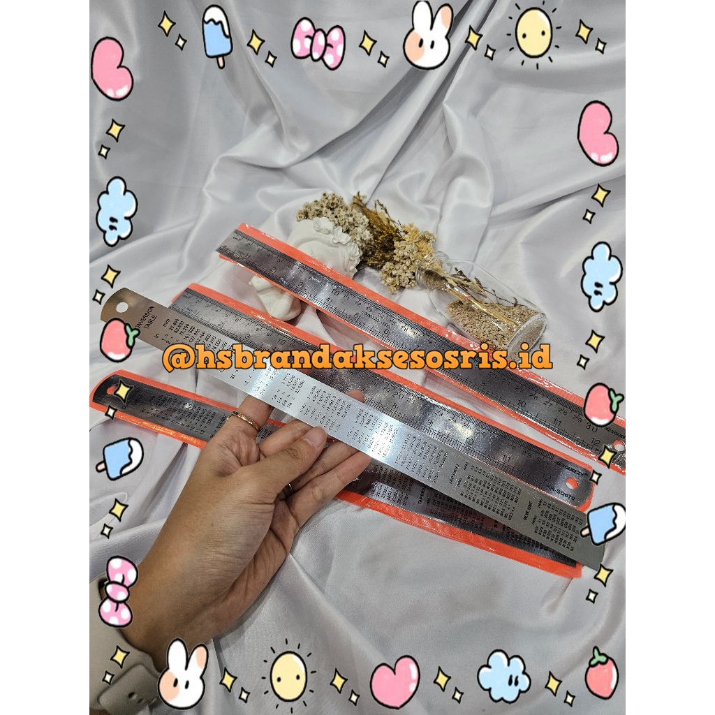 

PENGGARIS BESI 30CM SQUEEZY / METERAN BESI STAINLESS STEEL / ROL BESI PLAT 30CM / PENGGARIS TUKANG / RULER STAINLESS STEEL / SQB3591
