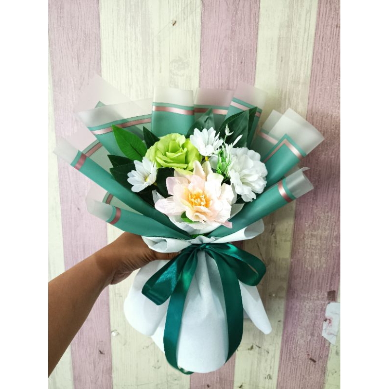 

Buket Bunga Palsu Tosca