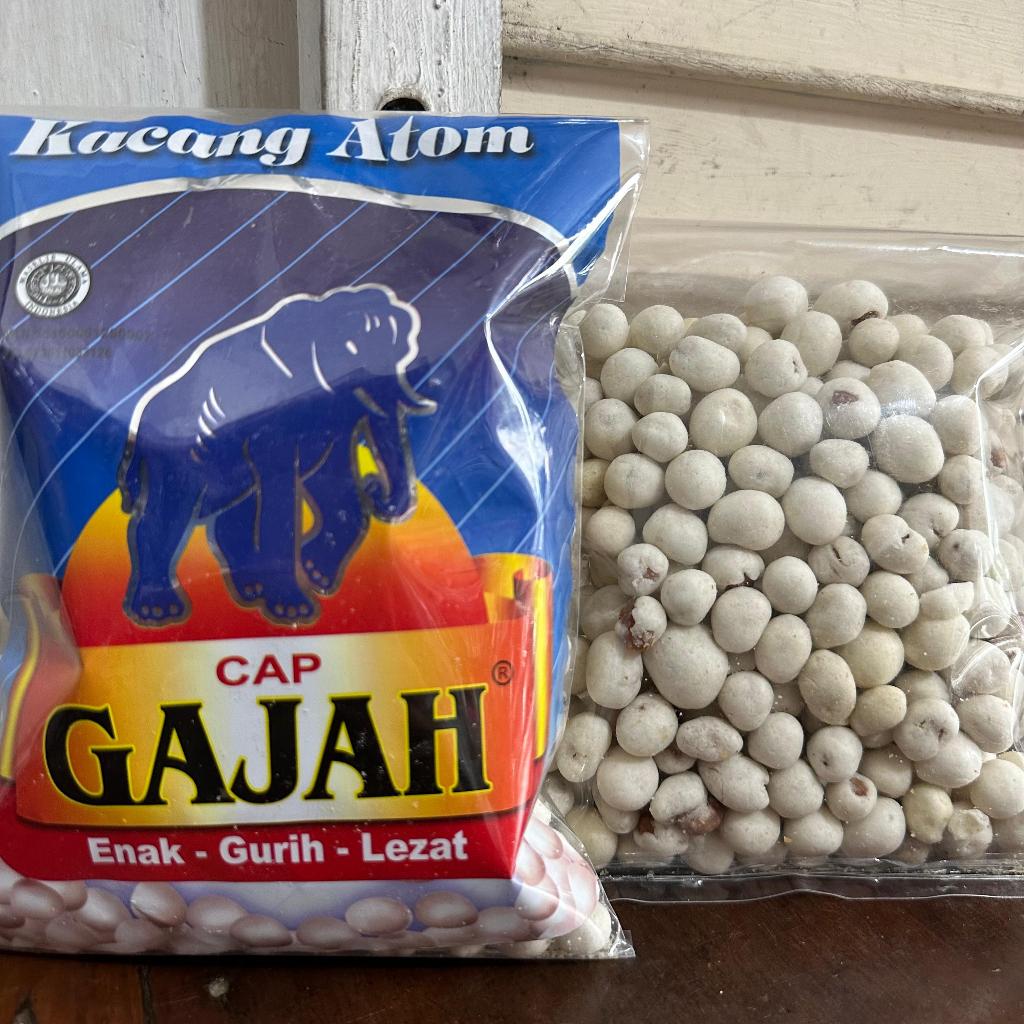 

KACANG ATOM garuda sukro pilus kacang kiloan snack gurih renyah 1kg 500gram 250gram