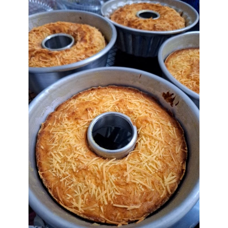 

Brudel Cake Asli Manado