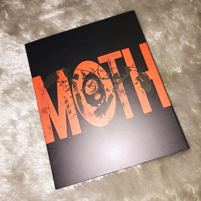 Album MOTH Woosung