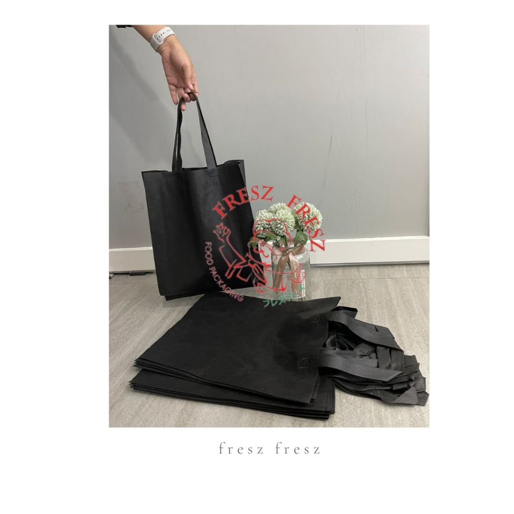 

Goodie Bag Tas Belanja Sofenir Polos Spunbon