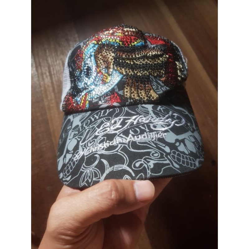 Topi Ed Hardy