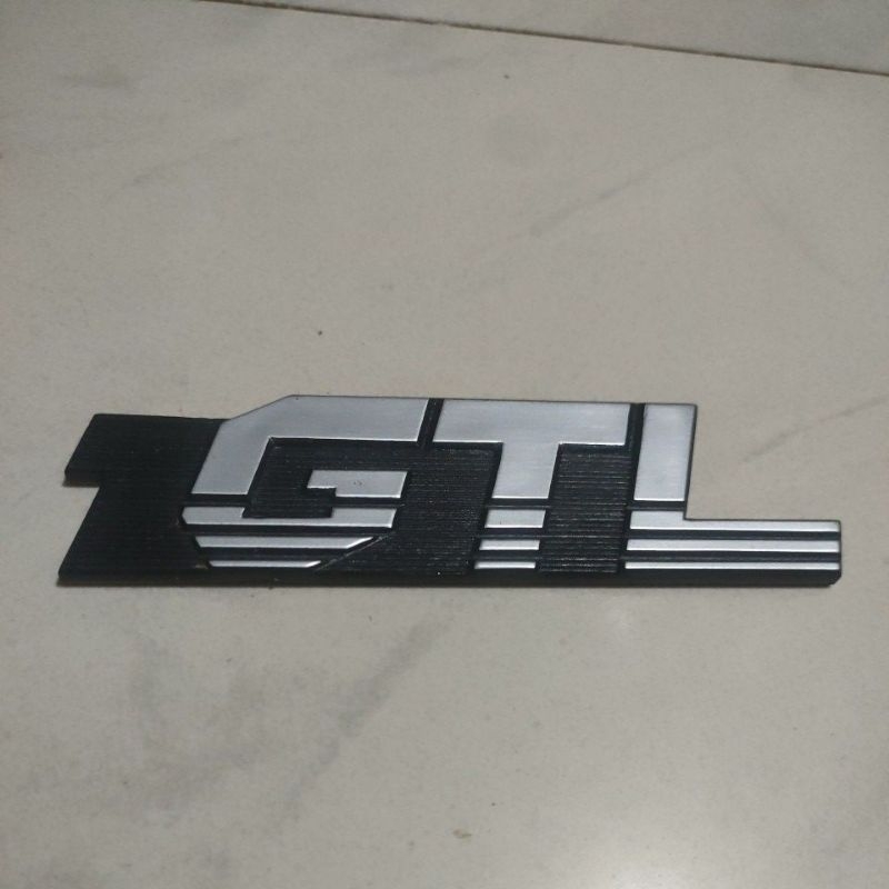 emblem logo tulisan merek Daihatsu Taft GT GTL original
