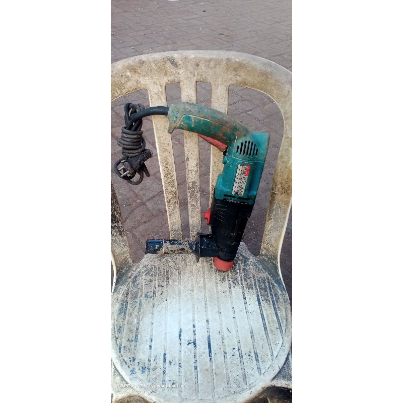 BOR BETON 2 FUNGSI MAKITA HR2410 (SECOND)