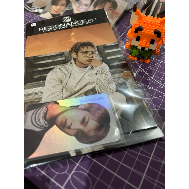 RENJUN STANDEE RESONANCE SET