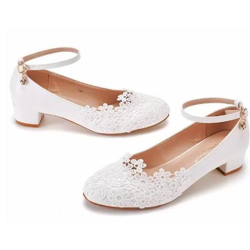 sepatu wanita hak pendek